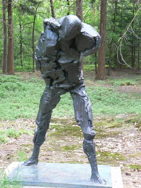 Oliffe Richmond, Striding man II