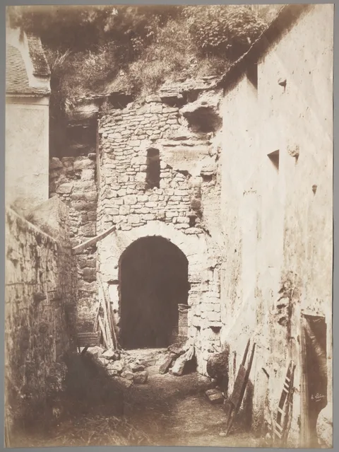 Henri Le Secq, Behind the Troglodyte Farm