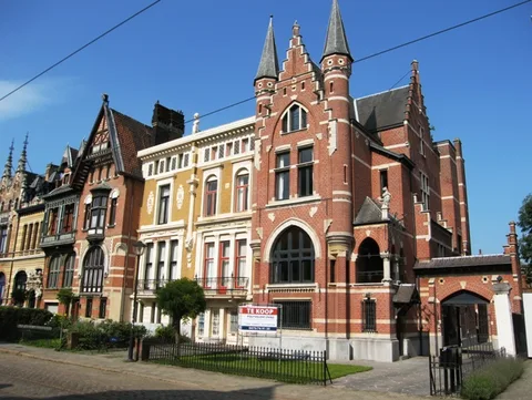Jules Weyns, Cogels-Osylei 9-17