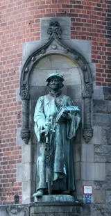 Martin Götze, statue Huldrych Zwingli