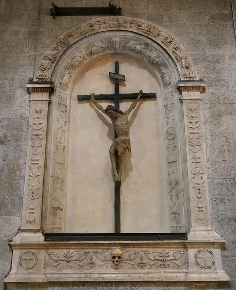 Giovanni Pisano, Crucifix