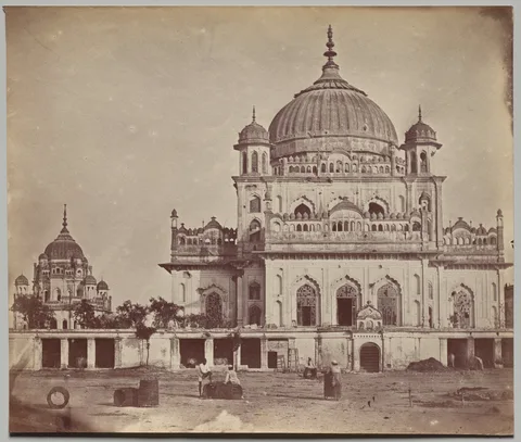 Felice Beato, Small Mosque in the Kaiserbagh