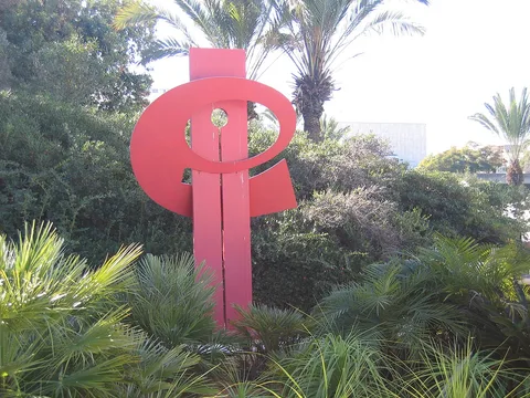 Dov Feigin, Spiral
