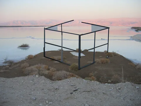 Buky Schwartz, Dead Sea Sculpture
