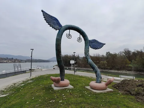 Kris Lemsalu, Doora