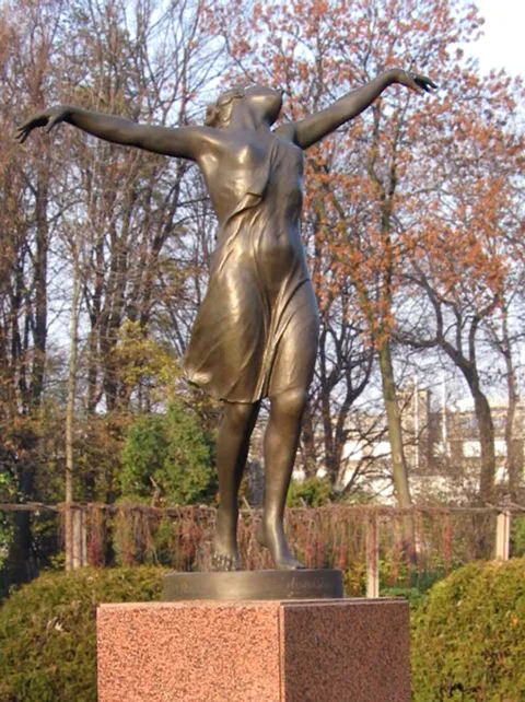 Stanisław Jackowski, Tancerka Monument in Warsaw