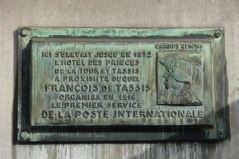 Armand Bonnetain, Commemorative plaque to de Tassis