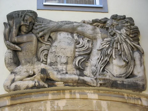 Alfons Riedel, Relief "Wassermann aus Wilhelmsdorf", Vierthalergasse 11-17, 1120 Wien
