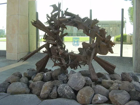 David Palombo, Monument Burning Bush