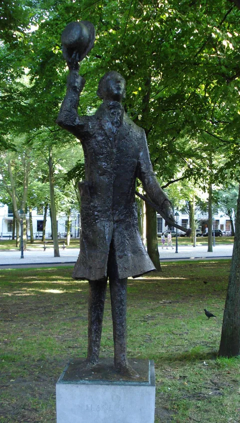 Theo van der Nahmer, Flaneur