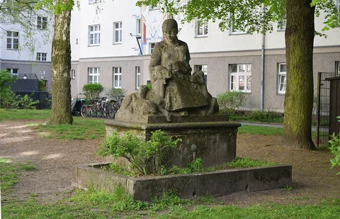 Felix Kupsch, Goat herder